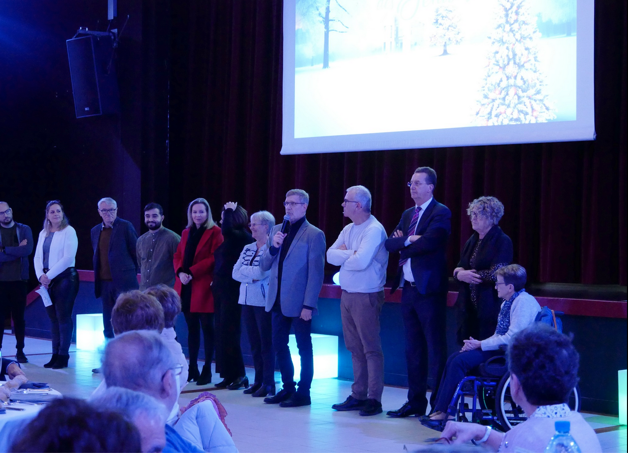 Les élus d'Ensemble pour Bondoufle ne sont pas invités au repas des seniors. C'est la culture du sectarisme au quotidien.